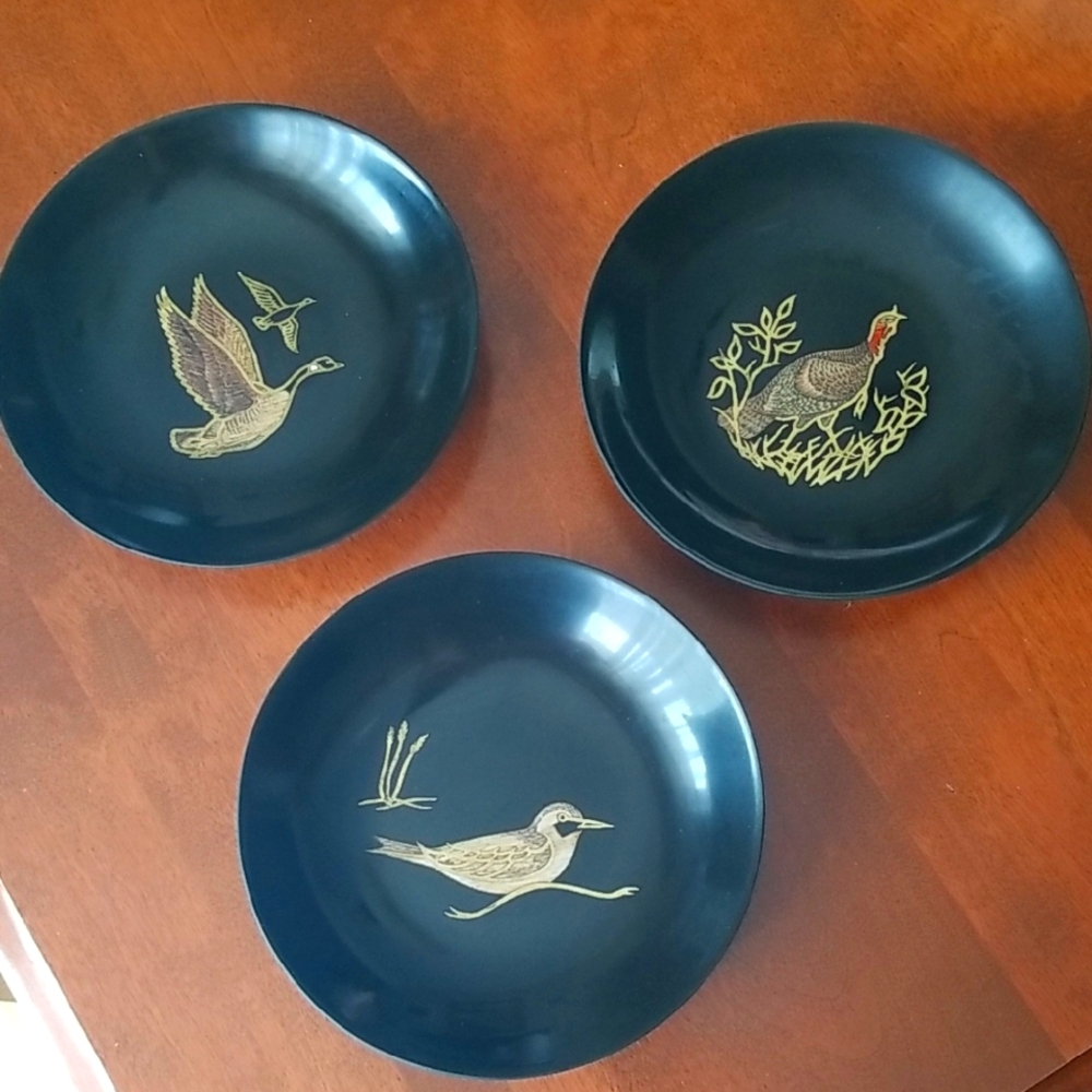 Elegant Black and Gold Bird Design Plates by COUROC Monterey California